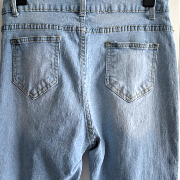 Distressed Light Blue Jeans - Picture 5 of 5